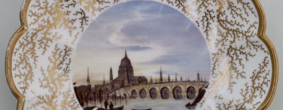 Top of Coalport shell dish with painting of Blackfriars Bridge